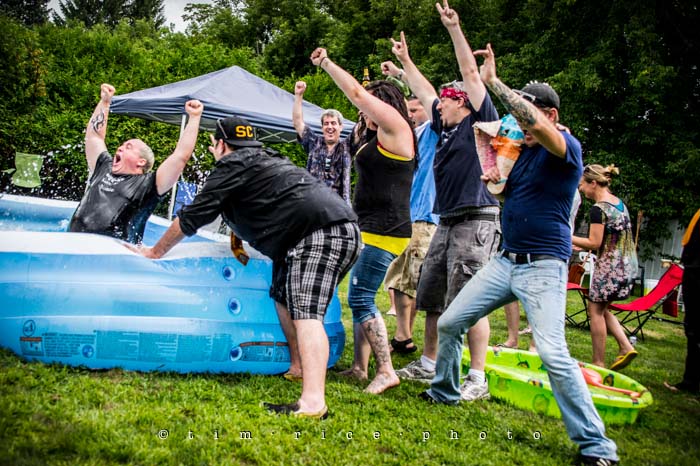 Yr4•309-365•That's Rock 'n Roll