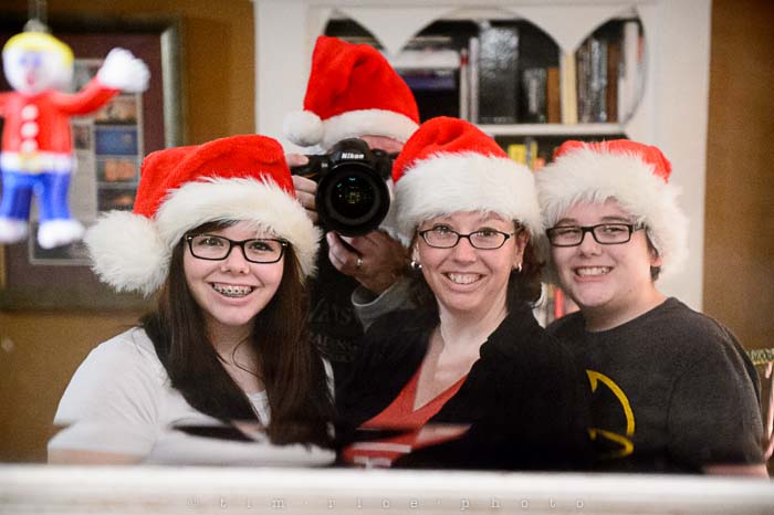 Yr5•085/365•1546 Family in Santa Hats December 24, 2013