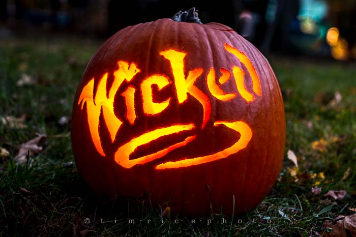 Yr6•021-365•1845•trp the season