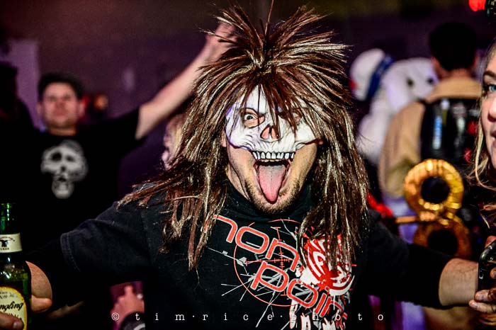 Yr6•026-365•1851•Rocking Dead 2
