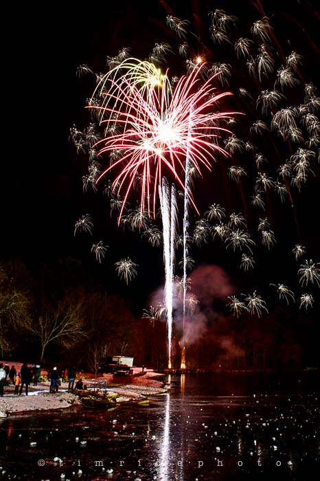 Yr6•062-365•1886•Medway Fireworks-2