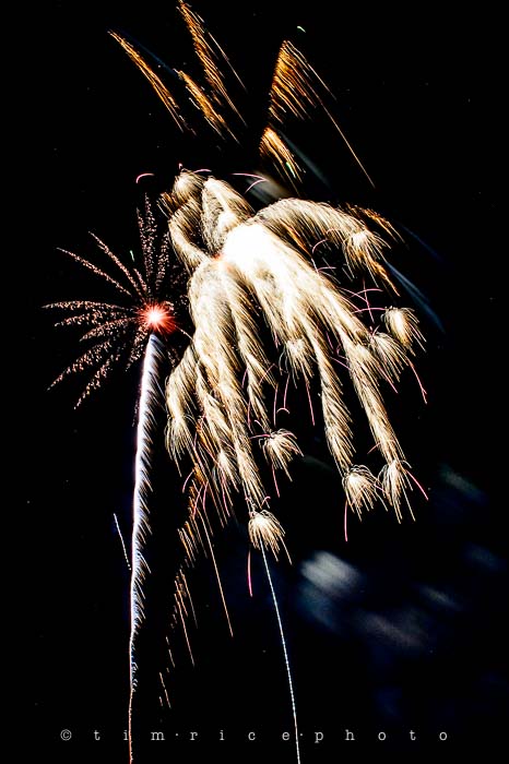 Yr6•072-365•1886•Medway Fireworks