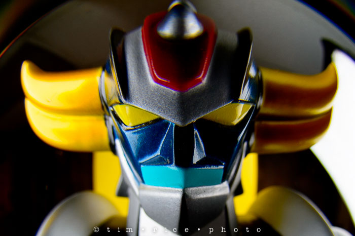 Yr6•094/365•1920 Grendizer Stare January 2, 2014