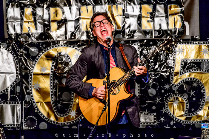 Yr6•100-365•1919•Ellis Paul at Club Passim