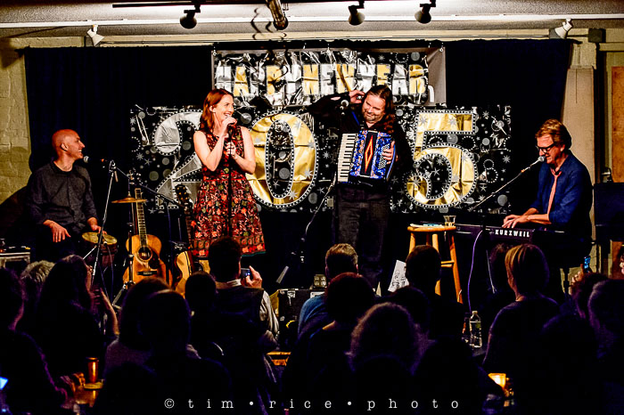 Yr6•103-365•1919•Ellis Paul at Club Passim