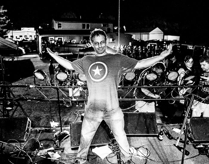 Yr6•129-365•1921•The Man in th Alley