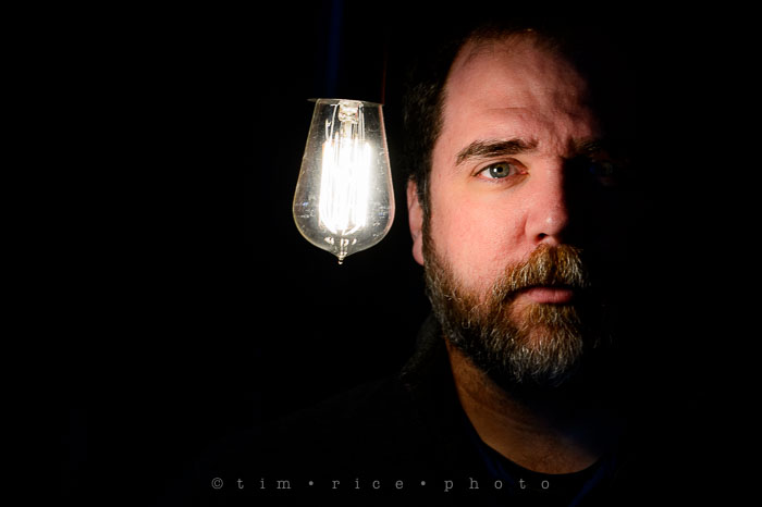 Yr6•207-365•2033•One Bulb with Dan