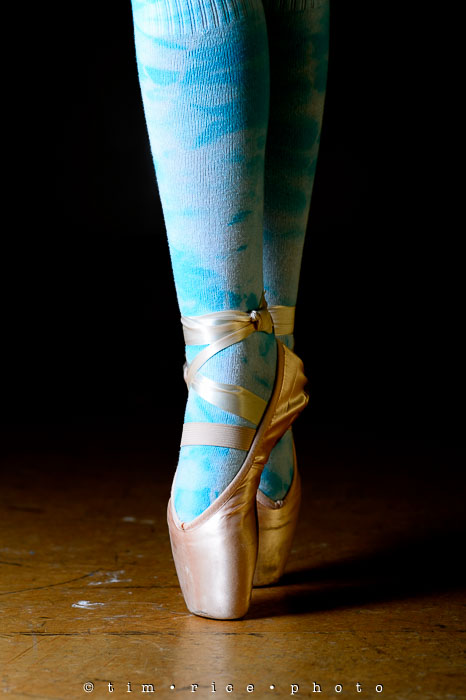 Yr6•237-365•2052•Unique Feet