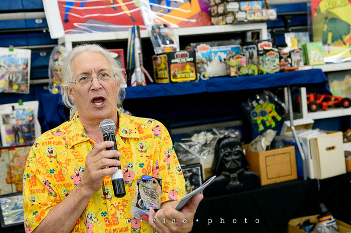 Yr6•272-365•2083•Dun-na-na-na-na-na-na-na BATMAN!_