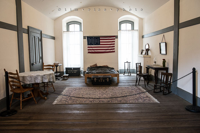 Yr6•280-365•2097•The Flag and The Bridge