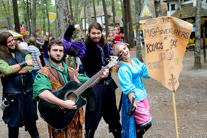 Yr6•354-365•2180•The King & Queen of the Faire
