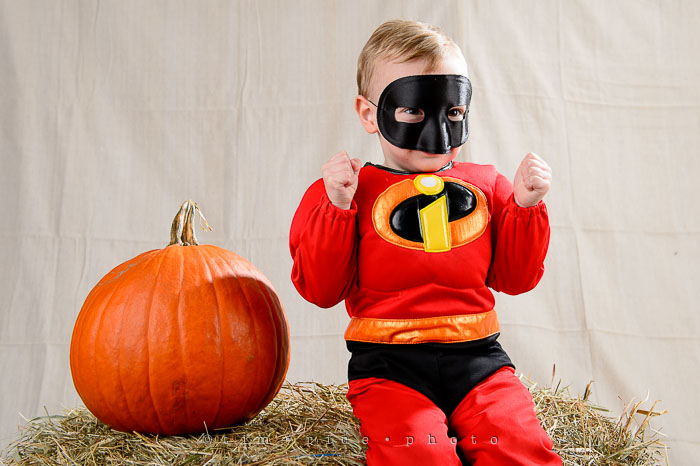 Yr7•030-365•2220•Trick or Treat 2015