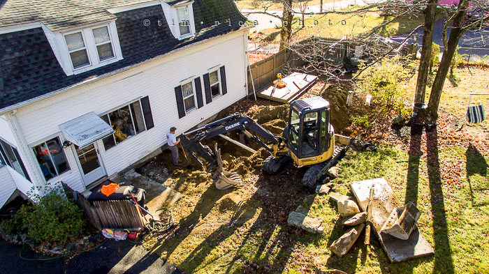 Yr7•044-365•2235•Caution-2