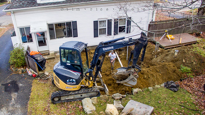 Yr7•045-365•2235•Caution-2