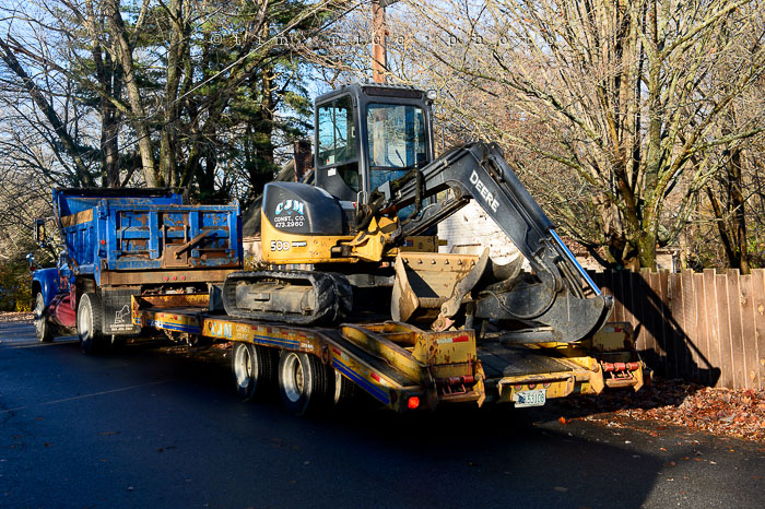 Yr7•045-365•2235•Caution