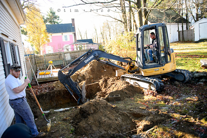 Yr7•048-365•2235•Caution