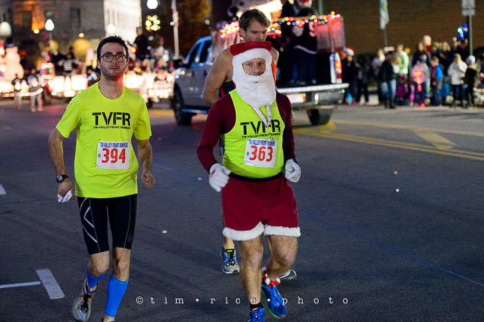 Yr7•083-365•2258•The Milford Santa Parade