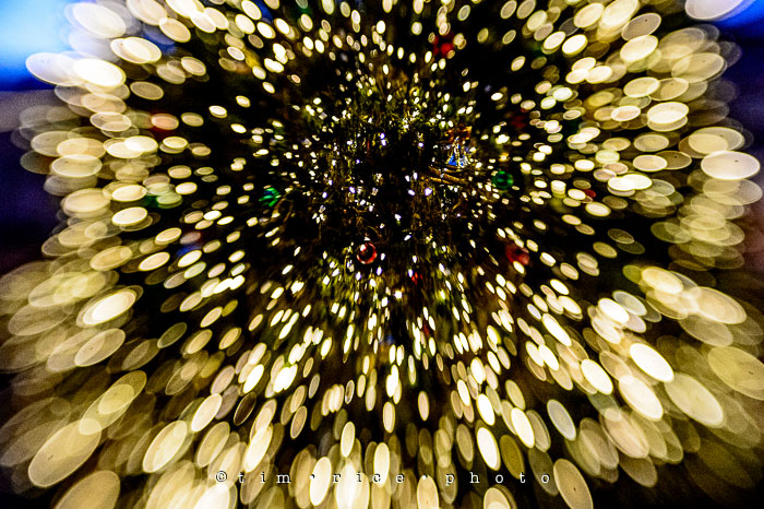 Yr7•092-365•2271•The Hosts