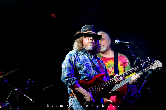 Yr7•121-366•2298•The Peacheaters