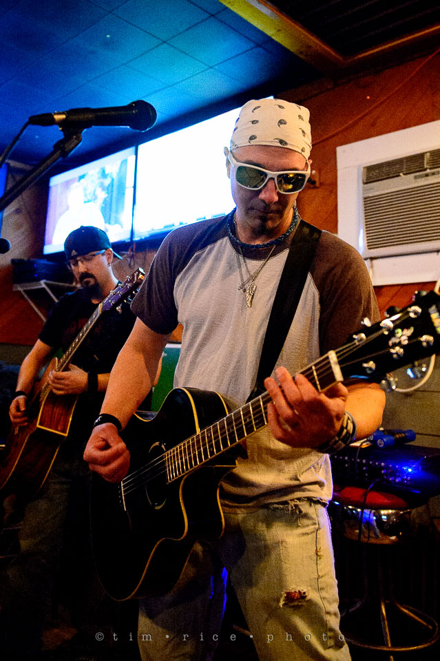 Yr7•161-366•2352•Tres Hombres