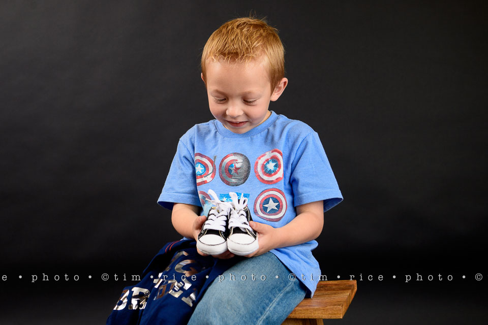 Yr7•373-366•2533•Sneakers for Four