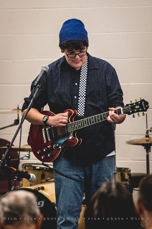 yr8%e2%80%a2230-365%e2%80%a22585%e2%80%a2dan-at-coffee-house