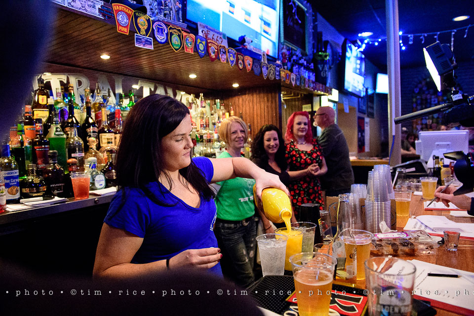 yr8%e2%80%a2068-365%e2%80%a22618%e2%80%a2the-bartenders