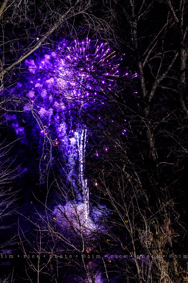 yr8%e2%80%a2079-365%e2%80%a22614%e2%80%a2fireworks-eye-to-eye