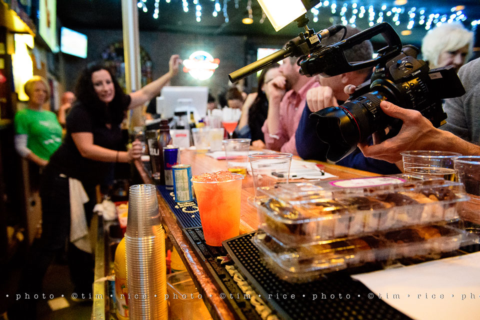 yr8%e2%80%a2080-365%e2%80%a22618%e2%80%a2the-bartenders